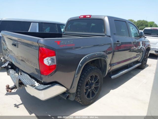 Photo 3 VIN: 5TFDW5F14JX767548 - TOYOTA TUNDRA 