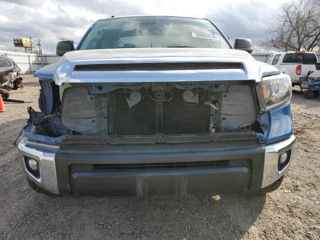 Photo 4 VIN: 5TFDW5F14KX790135 - TOYOTA TUNDRA 