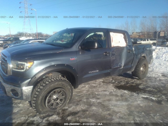 Photo 5 VIN: 5TFDW5F15AX116591 - TOYOTA TUNDRA 4WD TRUCK 