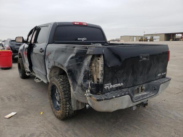 Photo 2 VIN: 5TFDW5F15BX165663 - TOYOTA TUNDRA CRE 