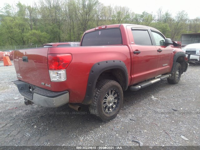 Photo 3 VIN: 5TFDW5F15BX202775 - TOYOTA TUNDRA 4WD TRUCK 