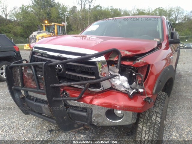 Photo 5 VIN: 5TFDW5F15BX202775 - TOYOTA TUNDRA 4WD TRUCK 