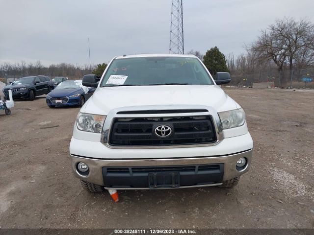 Photo 5 VIN: 5TFDW5F15CX269085 - TOYOTA TUNDRA 