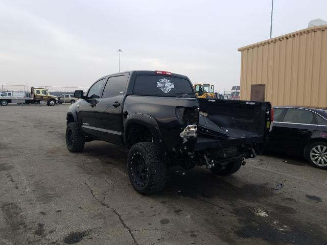 Photo 2 VIN: 5TFDW5F15DX273655 - TOYOTA TUNDRA CRE 