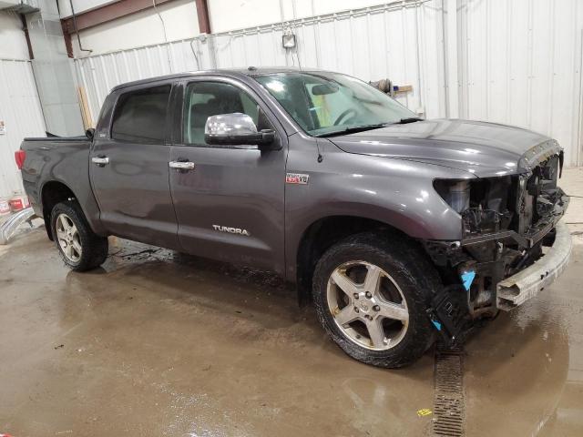 Photo 3 VIN: 5TFDW5F15DX304239 - TOYOTA TUNDRA CRE 