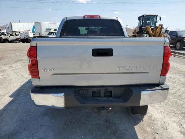 Photo 5 VIN: 5TFDW5F15EX368671 - TOYOTA TUNDRA CRE 