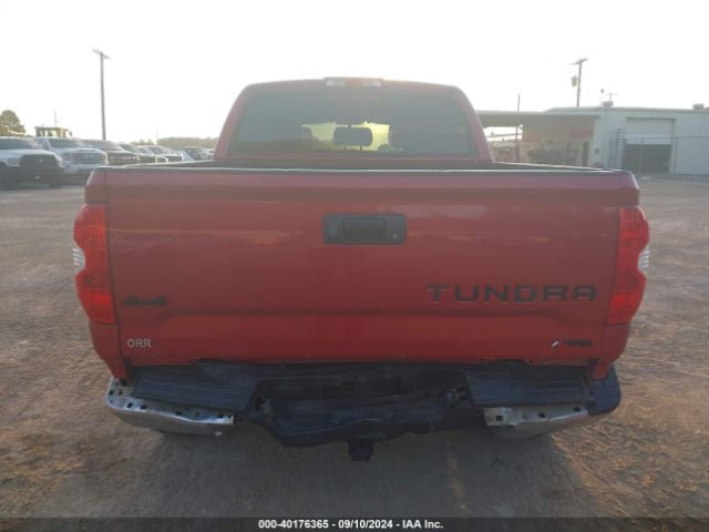 Photo 5 VIN: 5TFDW5F15GX548509 - TOYOTA TUNDRA 