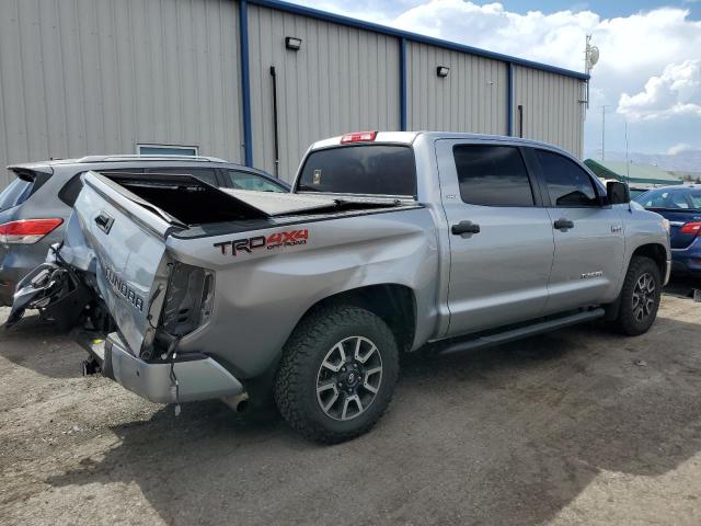 Photo 2 VIN: 5TFDW5F15HX612291 - TOYOTA TUNDRA 