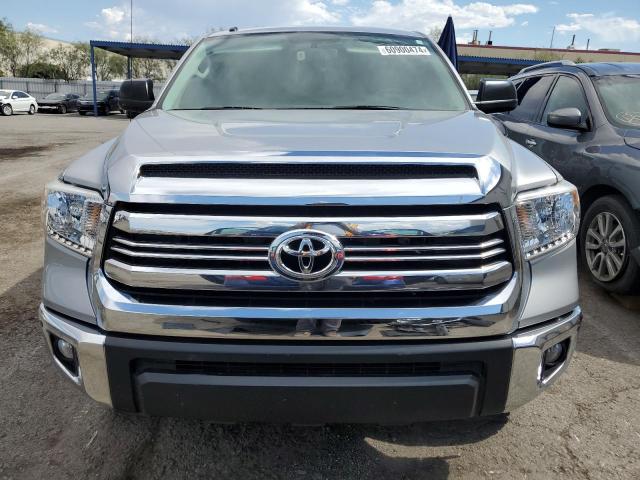 Photo 4 VIN: 5TFDW5F15HX612291 - TOYOTA TUNDRA 