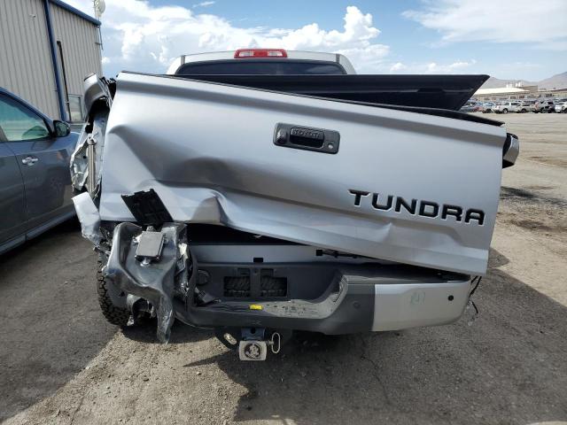 Photo 5 VIN: 5TFDW5F15HX612291 - TOYOTA TUNDRA 