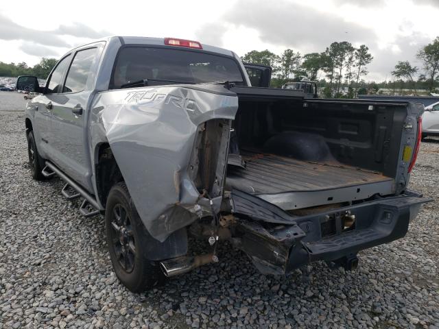 Photo 8 VIN: 5TFDW5F15HX615241 - TOYOTA TUNDRA CRE 