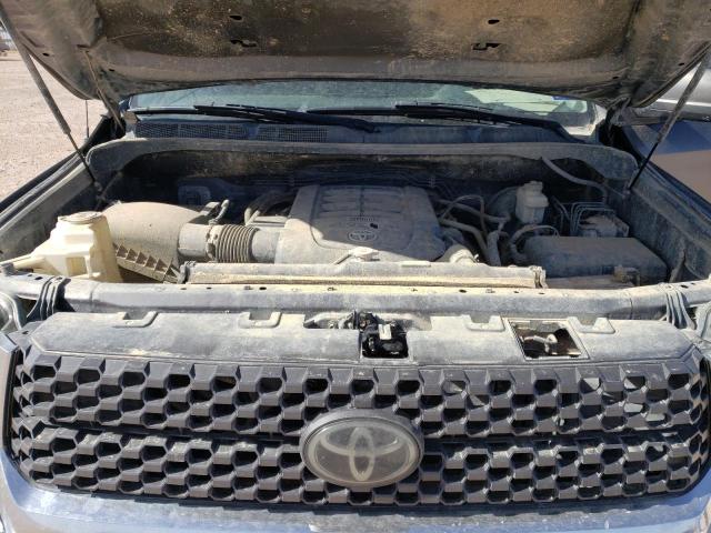 Photo 10 VIN: 5TFDW5F15JX719296 - TOYOTA TUNDRA CRE 