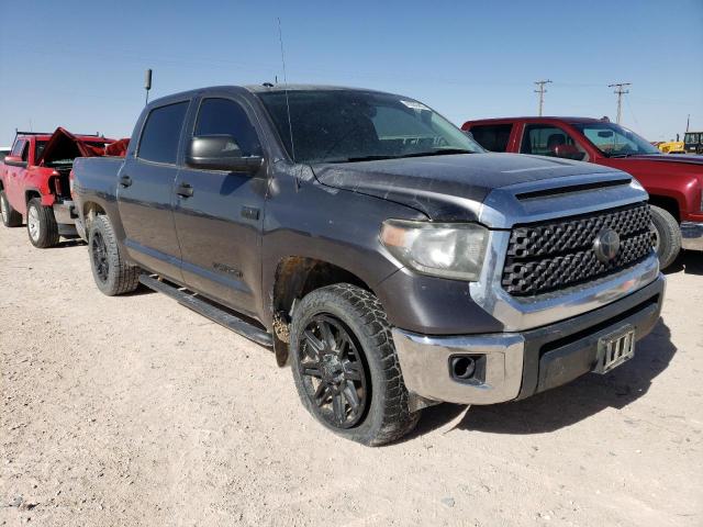 Photo 3 VIN: 5TFDW5F15JX719296 - TOYOTA TUNDRA CRE 