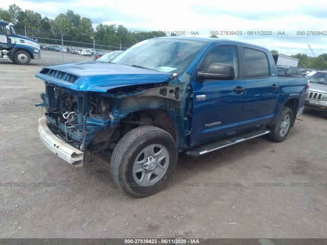 Photo 1 VIN: 5TFDW5F15JX725969 - TOYOTA TUNDRA 4WD 