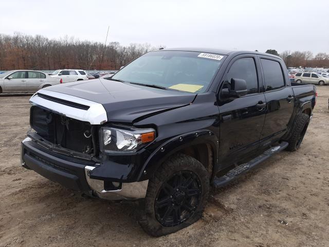 Photo 1 VIN: 5TFDW5F15KX786207 - TOYOTA TUNDRA CRE 