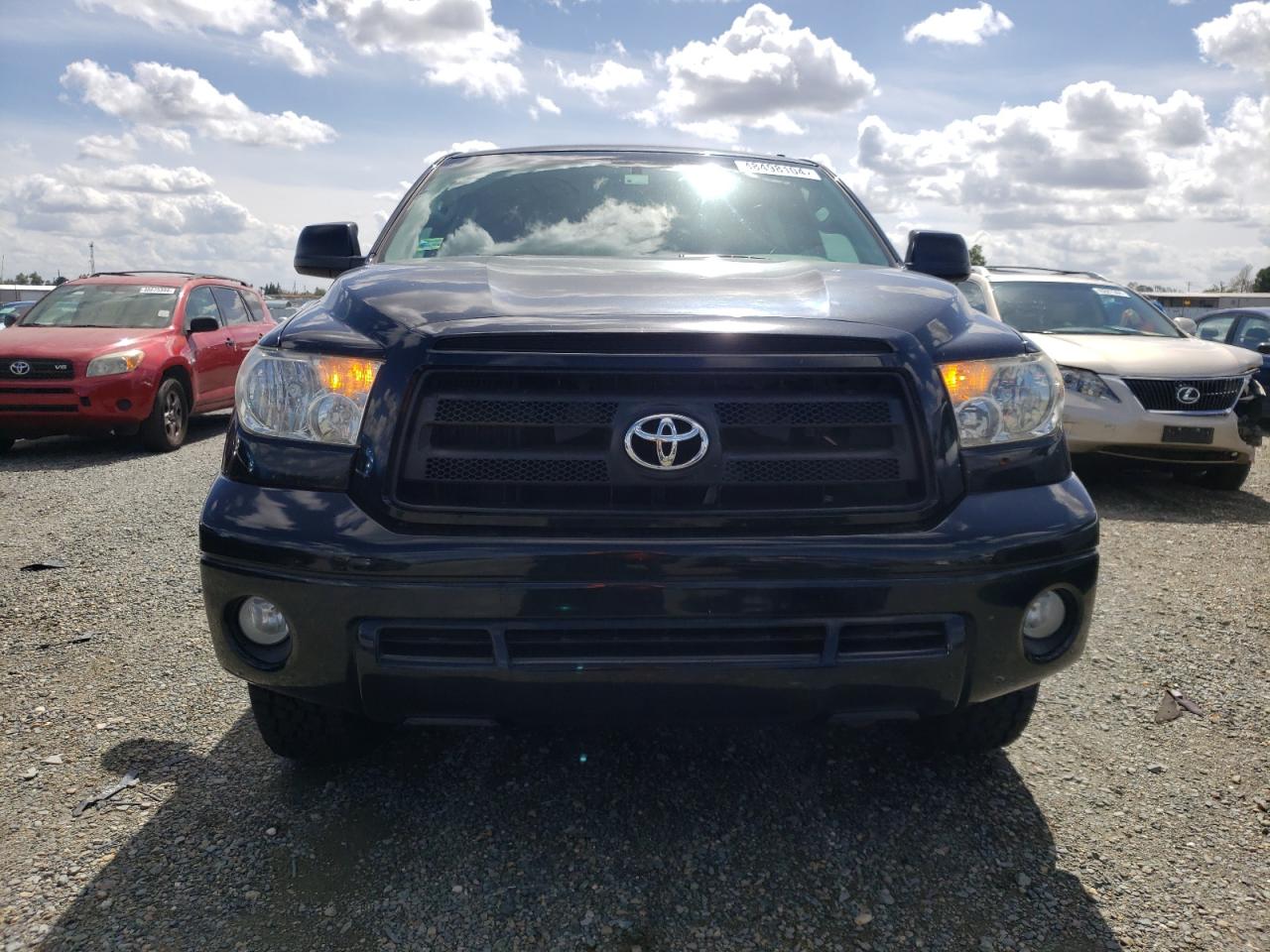 Photo 4 VIN: 5TFDW5F16AX108838 - TOYOTA TUNDRA 