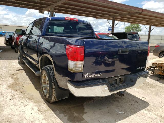 Photo 2 VIN: 5TFDW5F16AX153519 - TOYOTA TUNDRA CRE 