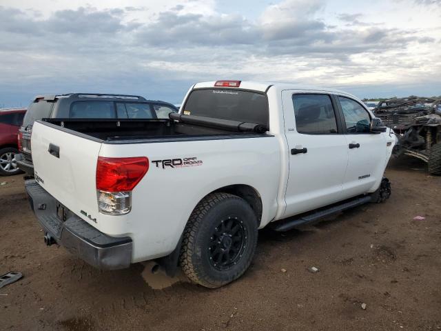 Photo 2 VIN: 5TFDW5F16BX183766 - TOYOTA TUNDRA CRE 