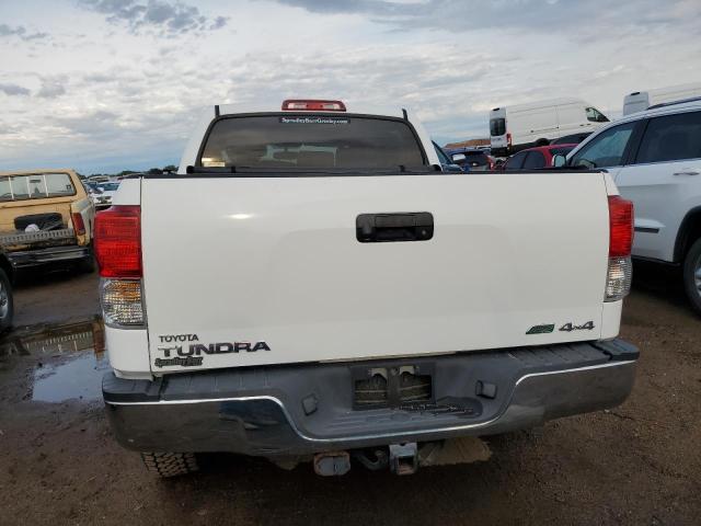 Photo 5 VIN: 5TFDW5F16BX183766 - TOYOTA TUNDRA CRE 