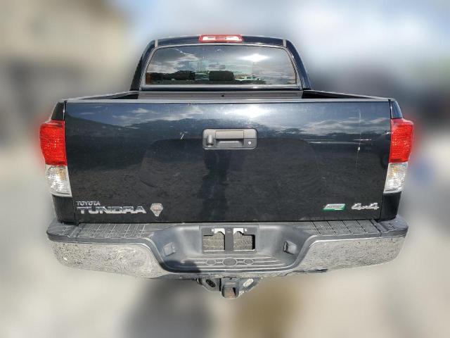 Photo 5 VIN: 5TFDW5F16BX195884 - TOYOTA TUNDRA 