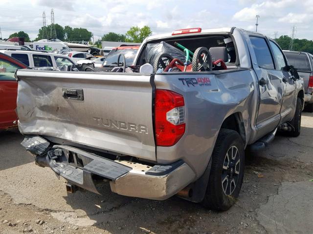 Photo 3 VIN: 5TFDW5F16GX497649 - TOYOTA TUNDRA CRE 