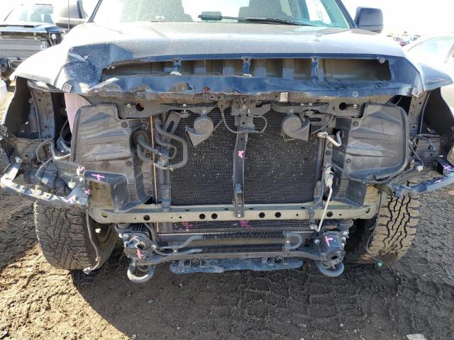 Photo 8 VIN: 5TFDW5F16HX595954 - TOYOTA TUNDRA CRE 