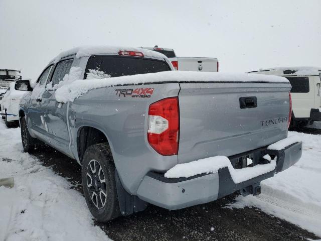 Photo 2 VIN: 5TFDW5F16HX613627 - TOYOTA TUNDRA CRE 