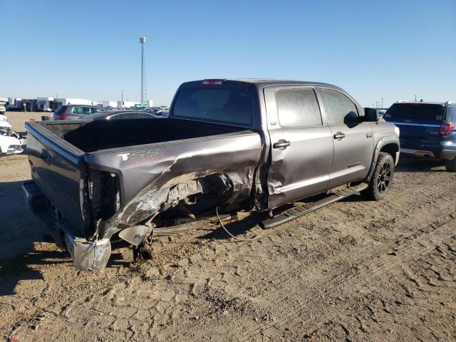 Photo 3 VIN: 5TFDW5F16HX664996 - TOYOTA TUNDRA CRE 