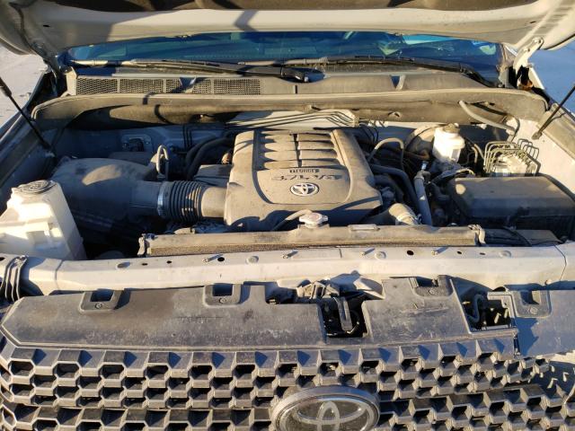 Photo 6 VIN: 5TFDW5F16JX730288 - TOYOTA TUNDRA CRE 