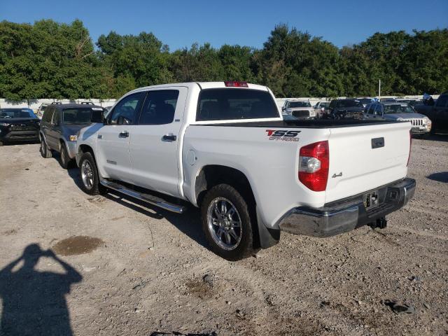 Photo 2 VIN: 5TFDW5F16KX784658 - TOYOTA TUNDRA CRE 