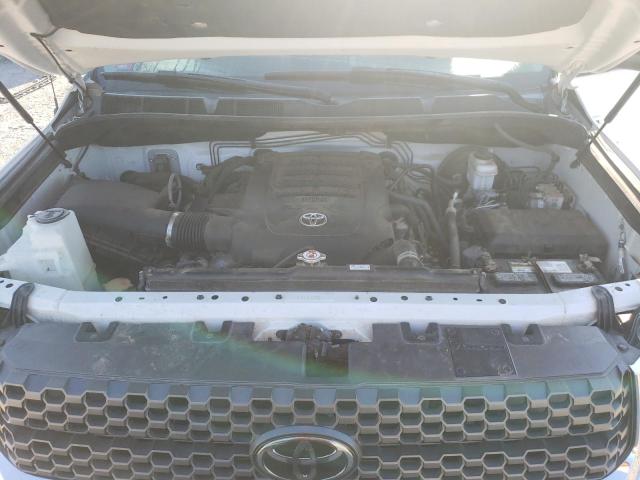 Photo 6 VIN: 5TFDW5F16KX784658 - TOYOTA TUNDRA CRE 