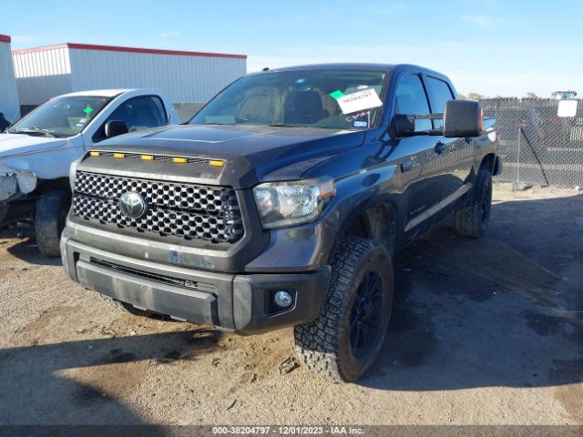 Photo 1 VIN: 5TFDW5F16KX787169 - TOYOTA TUNDRA 