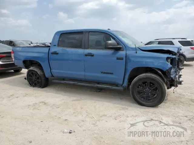 Photo 3 VIN: 5TFDW5F16KX790914 - TOYOTA TUNDRA 