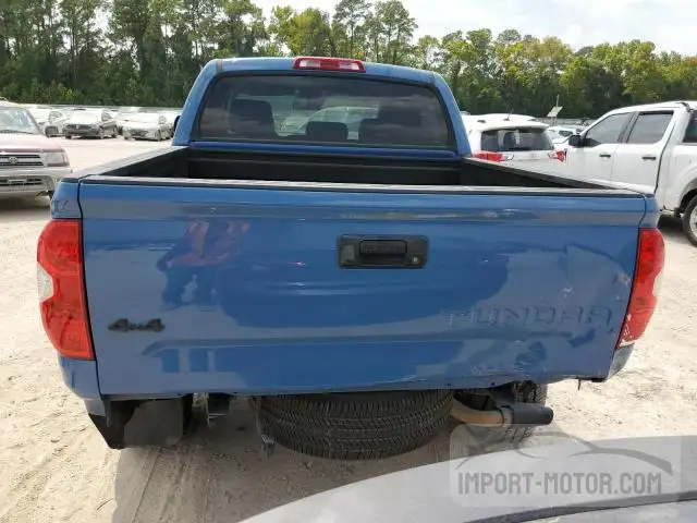 Photo 5 VIN: 5TFDW5F16KX790914 - TOYOTA TUNDRA 