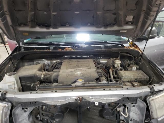 Photo 6 VIN: 5TFDW5F17CX216744 - TOYOTA TUNDRA CRE 