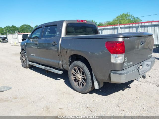 Photo 2 VIN: 5TFDW5F17CX268603 - TOYOTA TUNDRA 