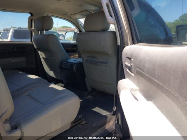 Photo 7 VIN: 5TFDW5F17CX268603 - TOYOTA TUNDRA 