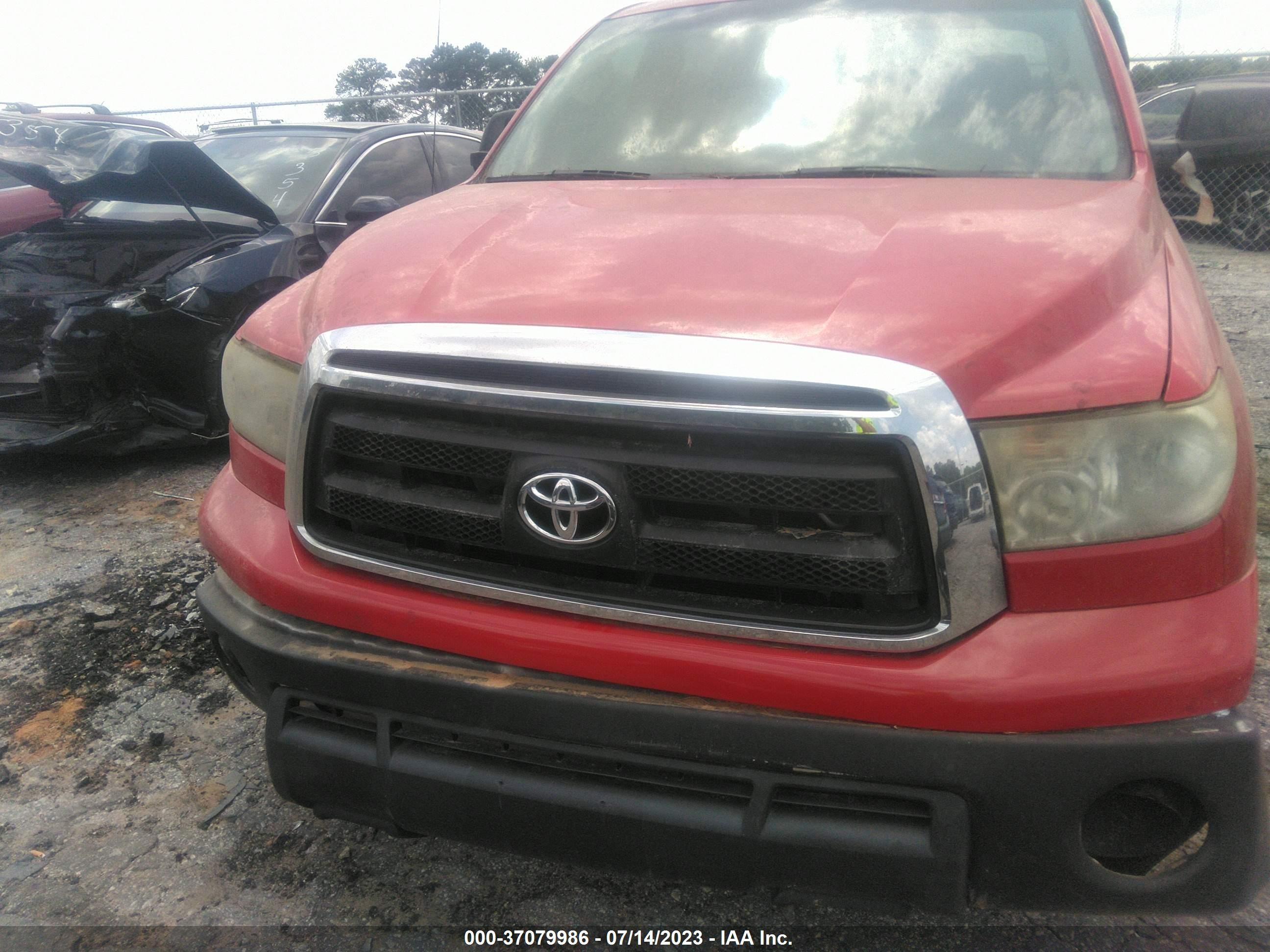 Photo 10 VIN: 5TFDW5F17DX309507 - TOYOTA TUNDRA 