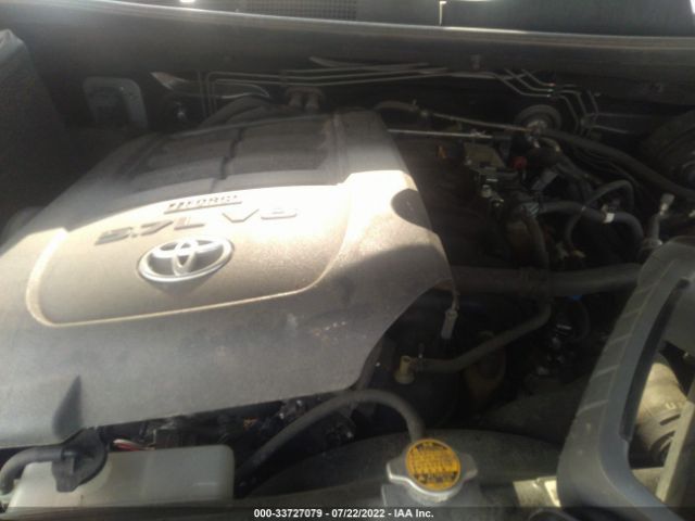 Photo 9 VIN: 5TFDW5F17EX333744 - TOYOTA TUNDRA 4WD TRUCK 