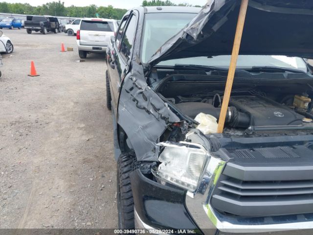 Photo 5 VIN: 5TFDW5F17EX357266 - TOYOTA TUNDRA 