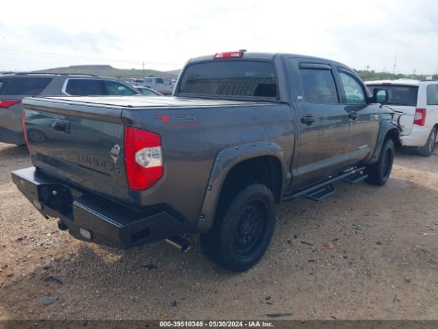 Photo 3 VIN: 5TFDW5F17FX472886 - TOYOTA TUNDRA 