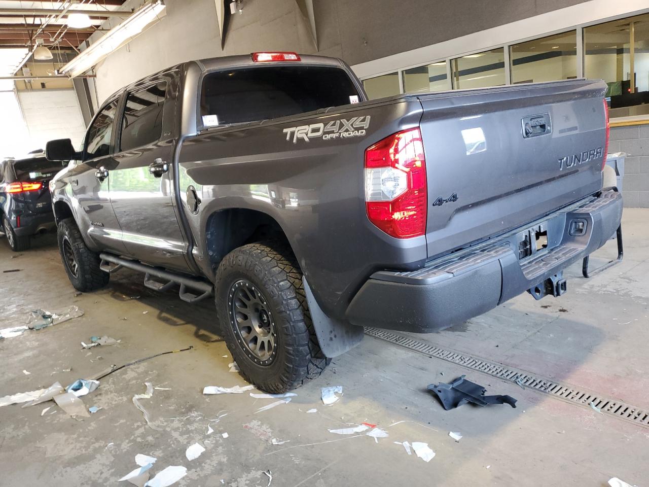 Photo 1 VIN: 5TFDW5F17FX489753 - TOYOTA TUNDRA 