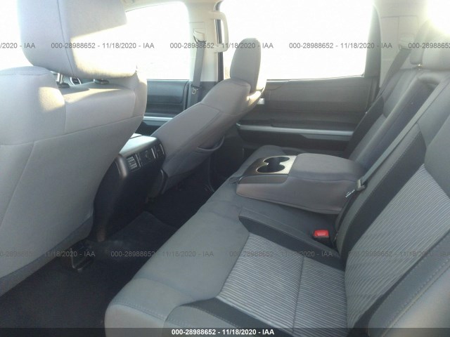 Photo 7 VIN: 5TFDW5F17HX607335 - TOYOTA TUNDRA 4WD 