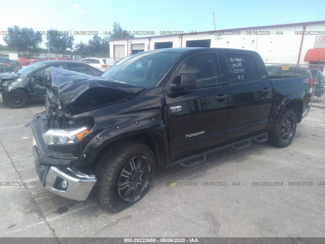 Photo 1 VIN: 5TFDW5F17HX612213 - TOYOTA TUNDRA 4WD 