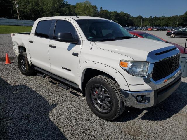 Photo 3 VIN: 5TFDW5F17HX660553 - TOYOTA TUNDRA CRE 