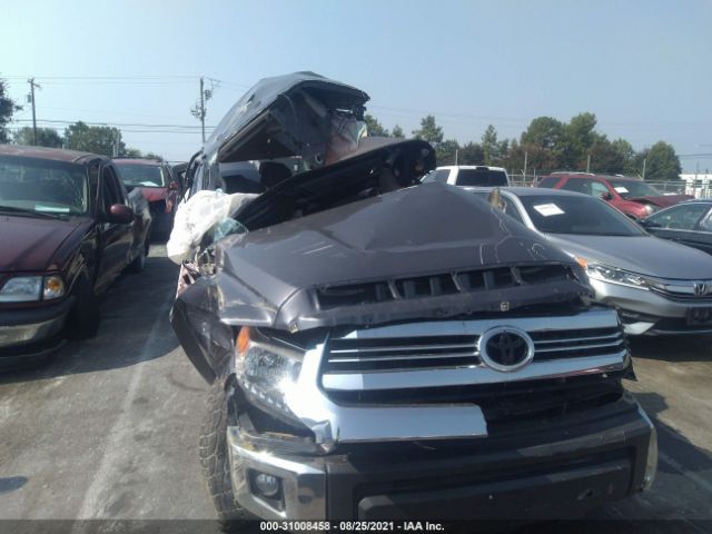 Photo 5 VIN: 5TFDW5F17HX662996 - TOYOTA TUNDRA 4WD 