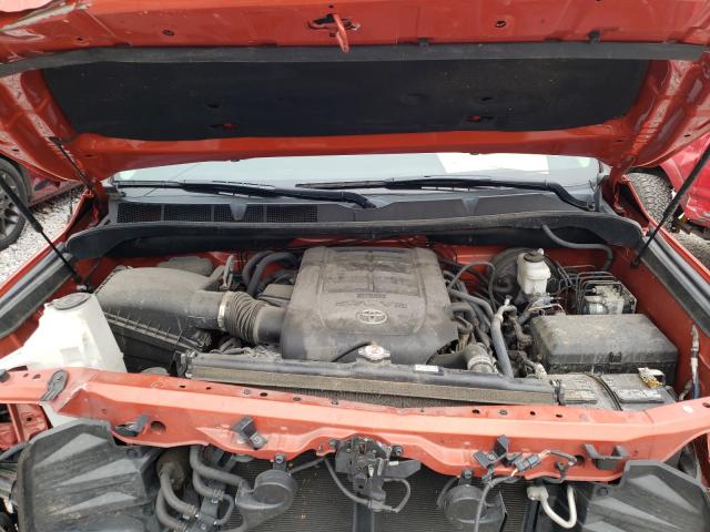 Photo 6 VIN: 5TFDW5F17JX740893 - TOYOTA TUNDRA CRE 