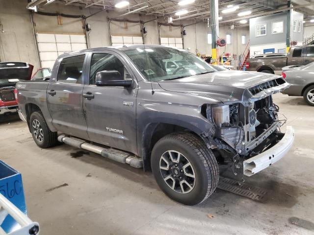 Photo 3 VIN: 5TFDW5F17KX783759 - TOYOTA TUNDRA 