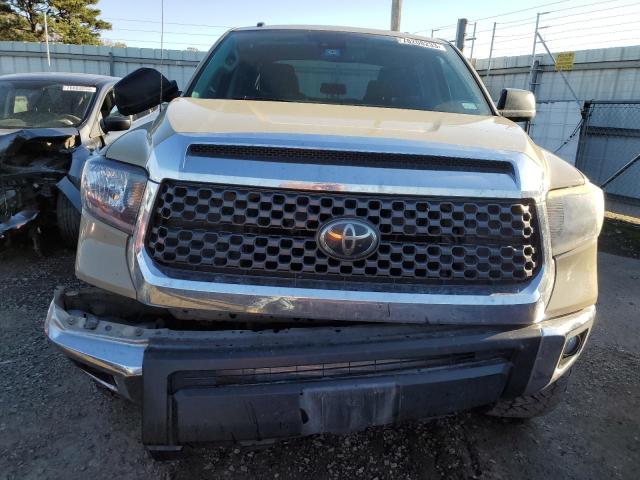 Photo 4 VIN: 5TFDW5F17KX828764 - TOYOTA TUNDRA 