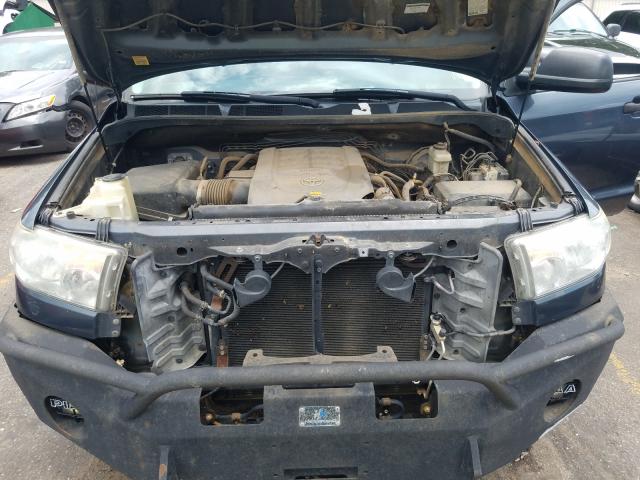 Photo 6 VIN: 5TFDW5F18AX125284 - TOYOTA TUNDRA CRE 